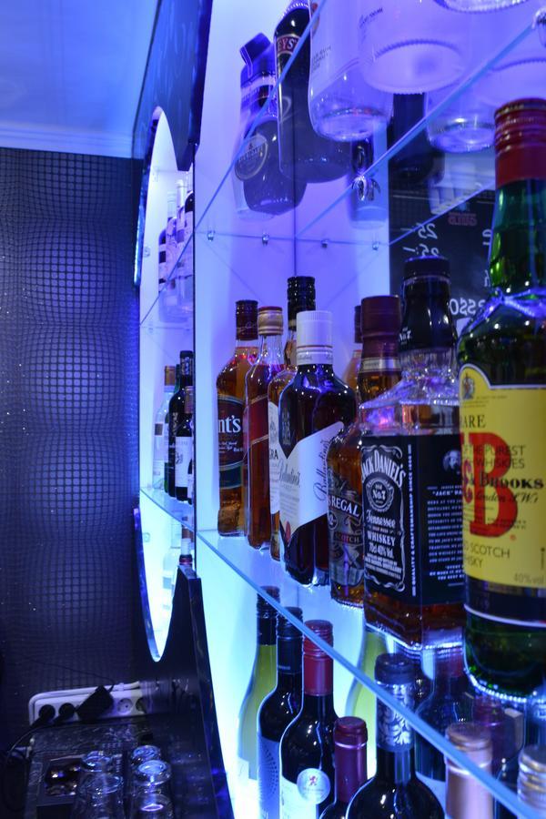 Hotell Angora โซเลนทูนา ภายนอก รูปภาพ