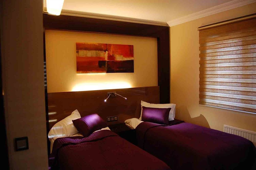 Hotell Angora โซเลนทูนา ภายนอก รูปภาพ