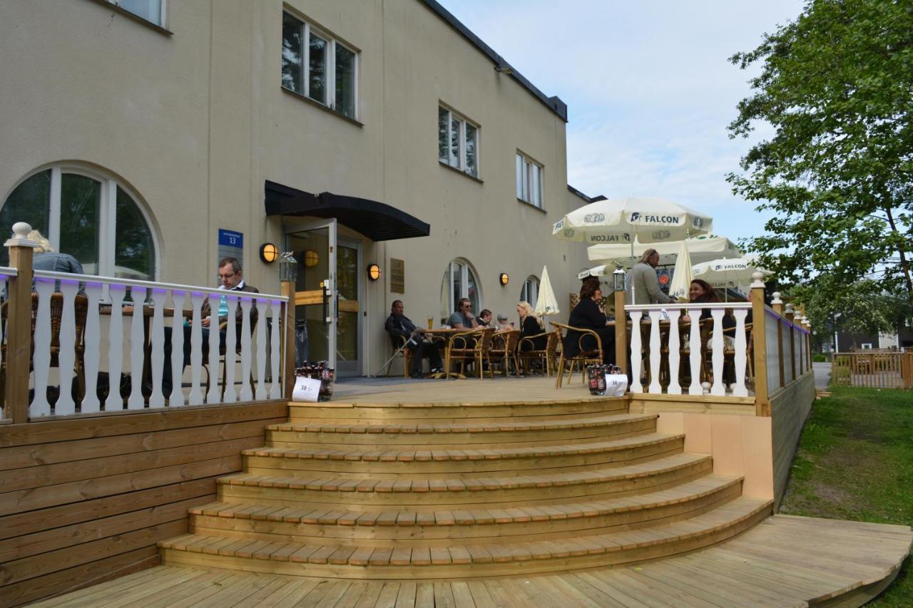 Hotell Angora โซเลนทูนา ภายนอก รูปภาพ